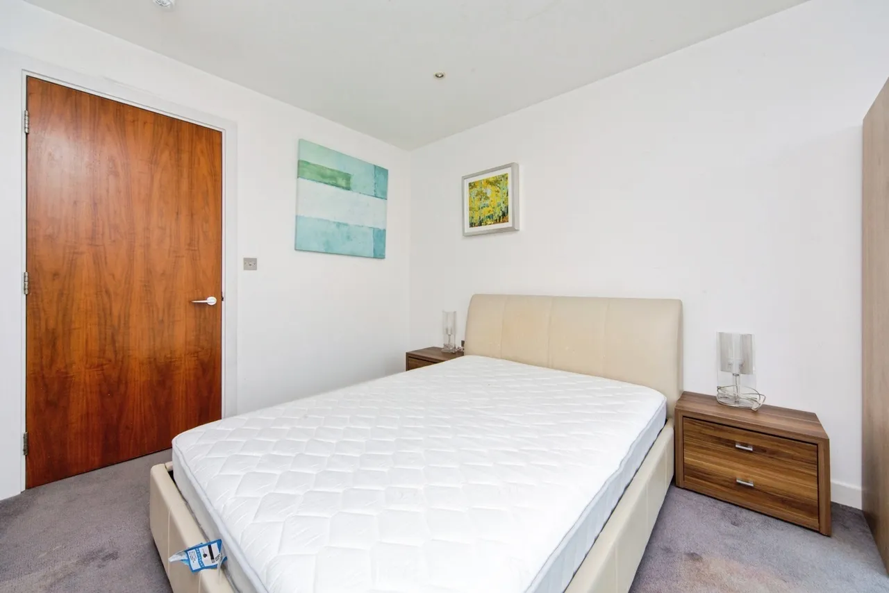 William Jessop Way, Liverpool, L3, photo 13