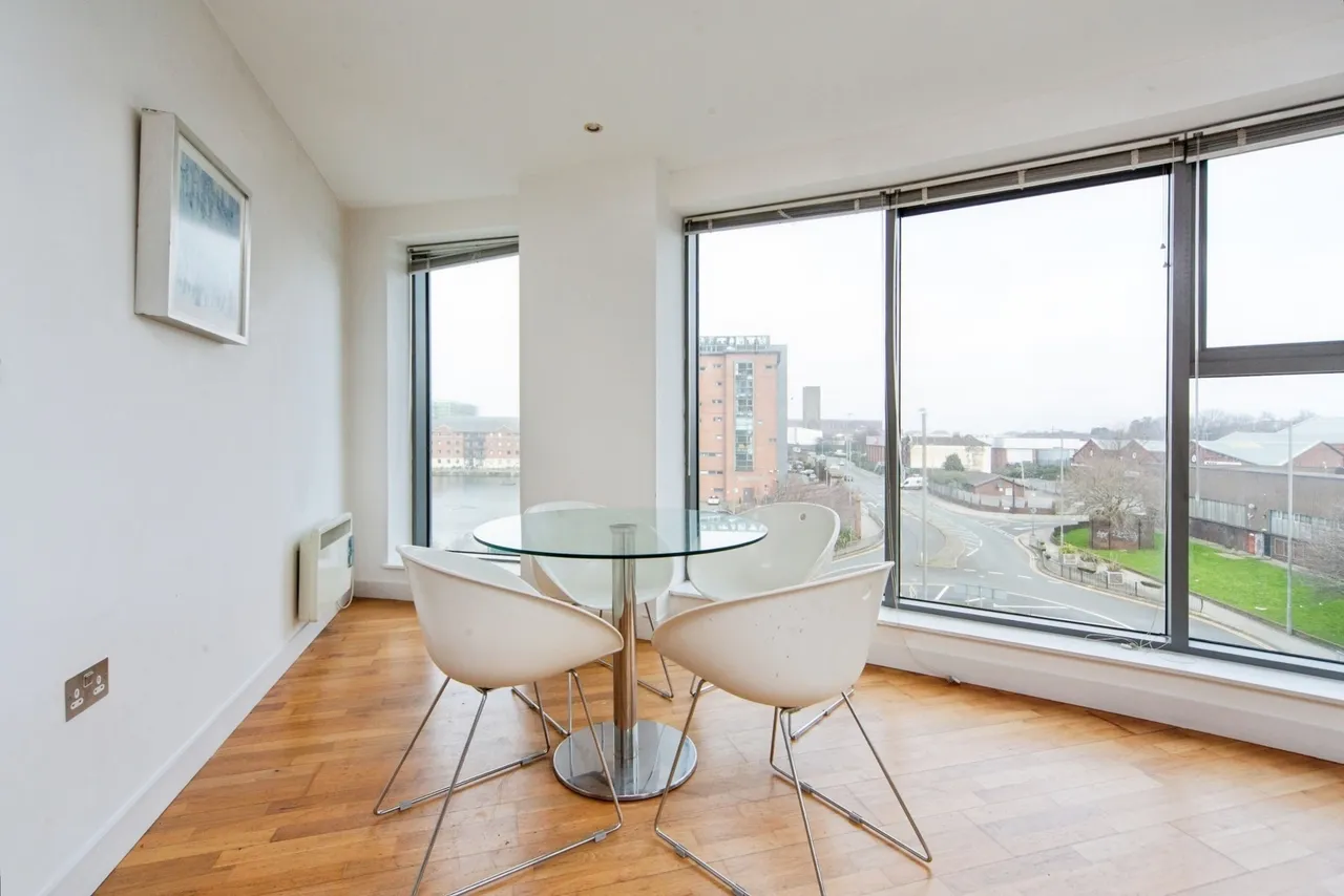 William Jessop Way, Liverpool, L3, photo 6