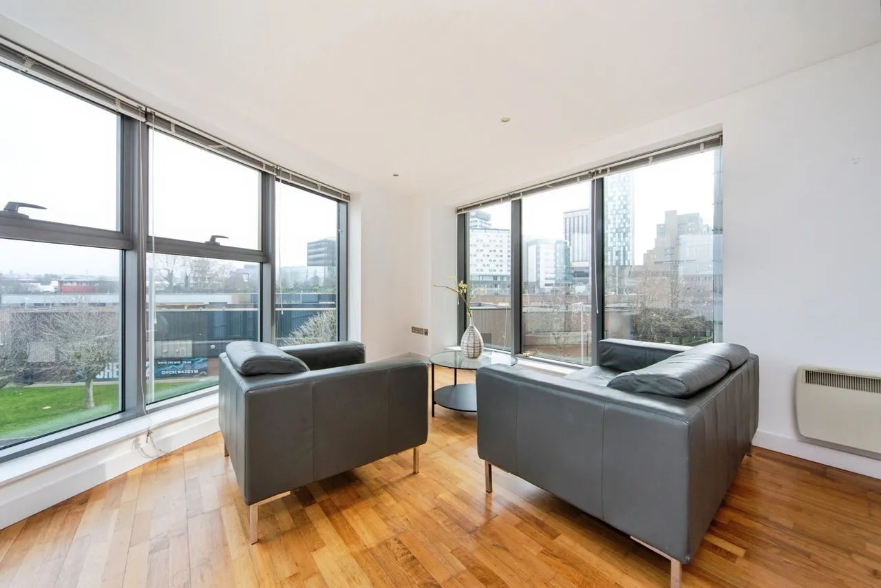 William Jessop Way, Liverpool, L3, photo 2