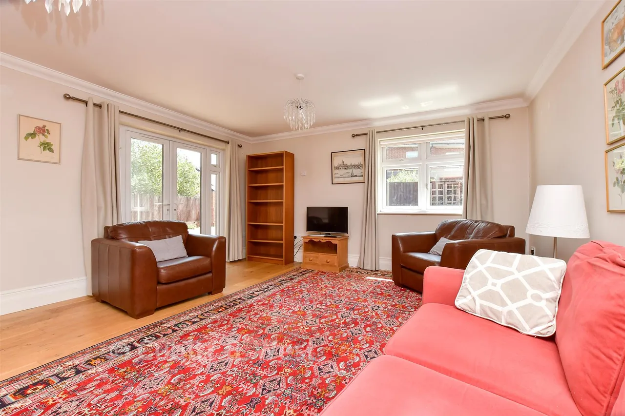 Woodcote Green, Wallington, SM6, photo 3