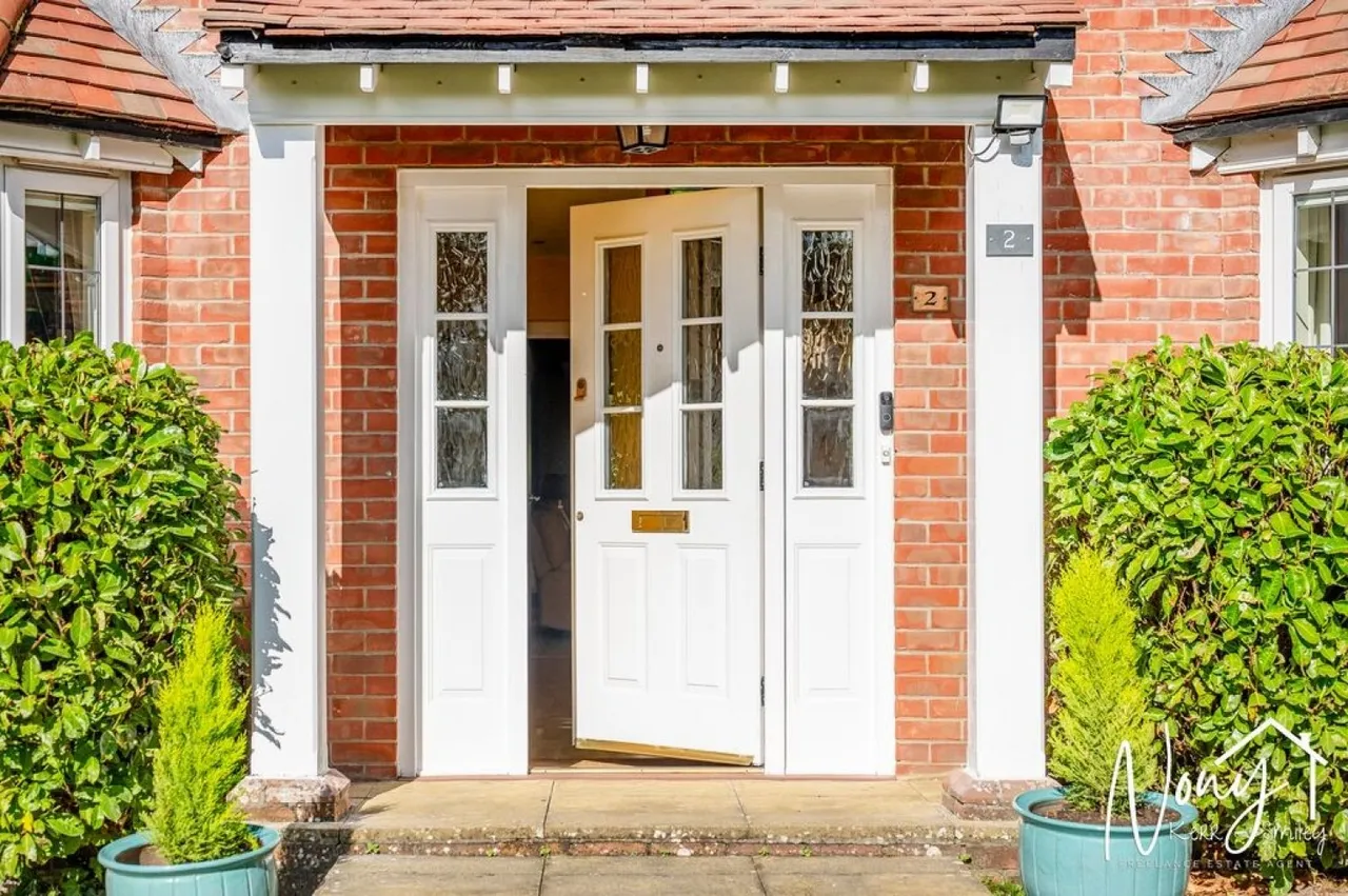Beechcroft Close, Twyford, SO21, photo 5