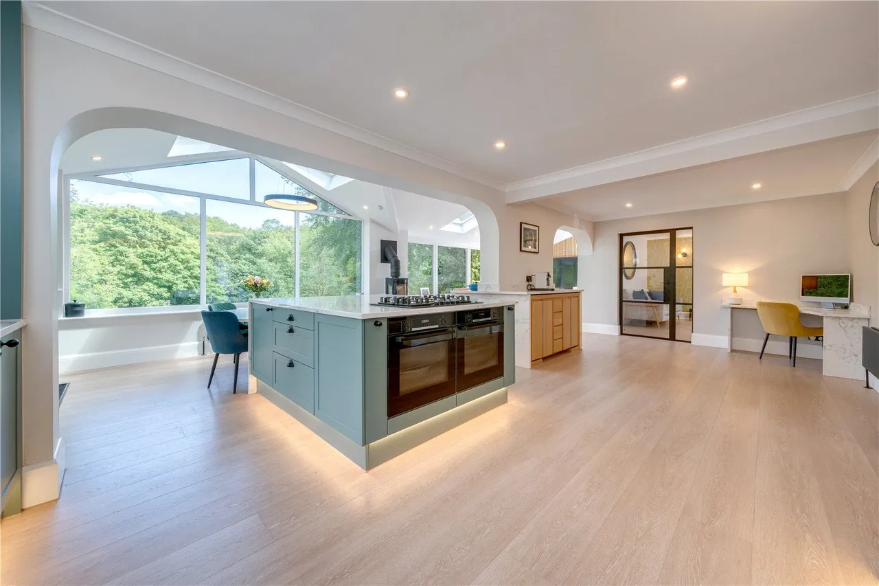 Stairfoot Close, Adel, LS16, photo 5