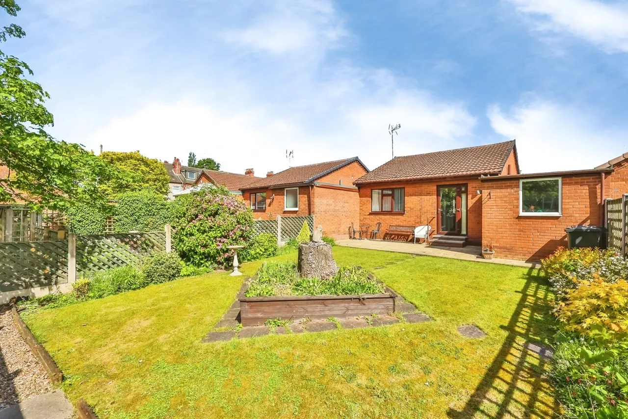 Magdalene Way, Hucknall, Nottingham, Nottinghamshire, NG15, photo 15