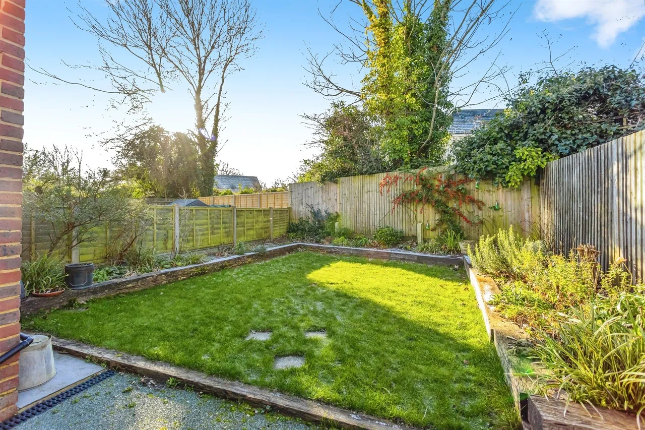 Nye Road, Burgess Hill, photo 9
