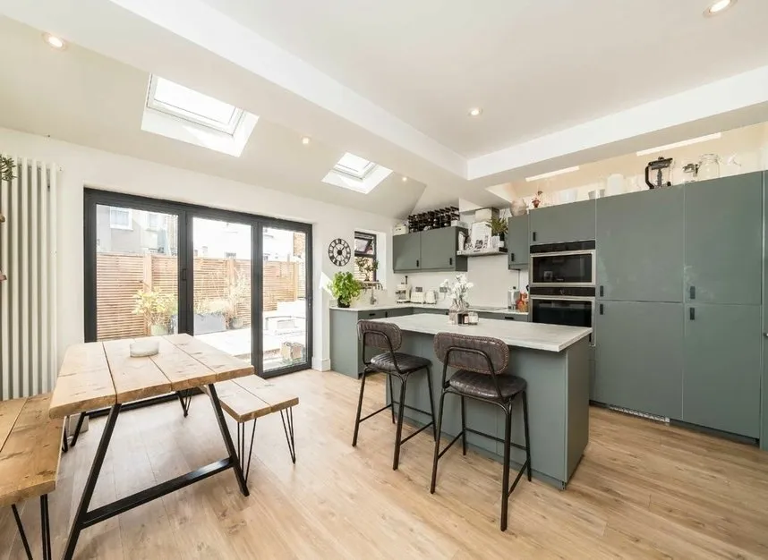 2 bed flat to rent — Tynemouth Road, Tooting, CR4
