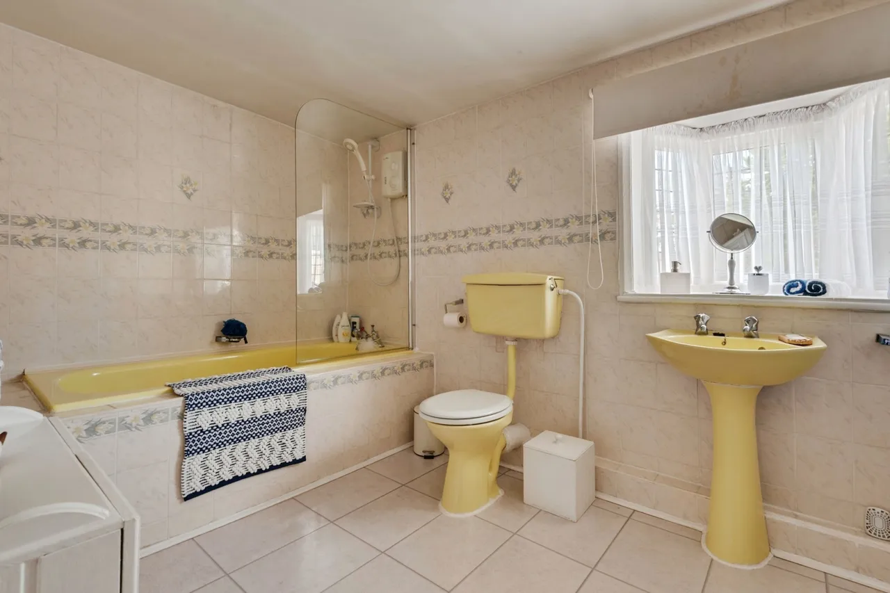 Town Row, Liverpool, L12, photo 18