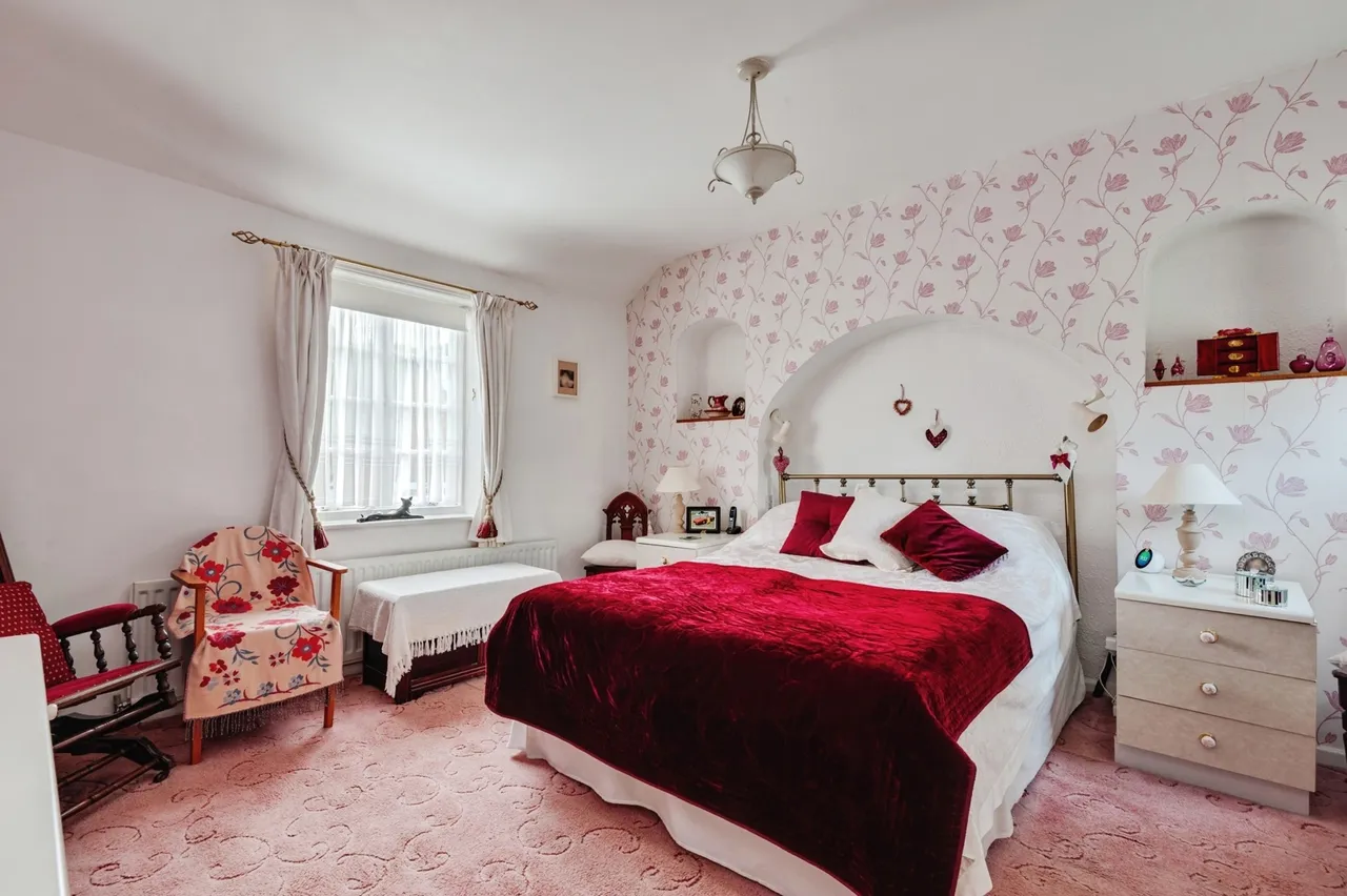 Town Row, Liverpool, L12, photo 13