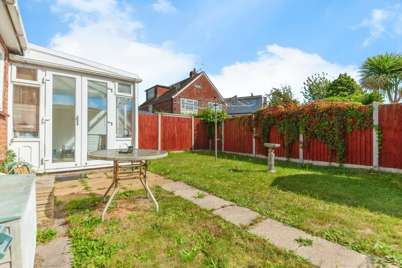 Leas Road, Clacton-on-Sea, Essex, CO15, photo 6