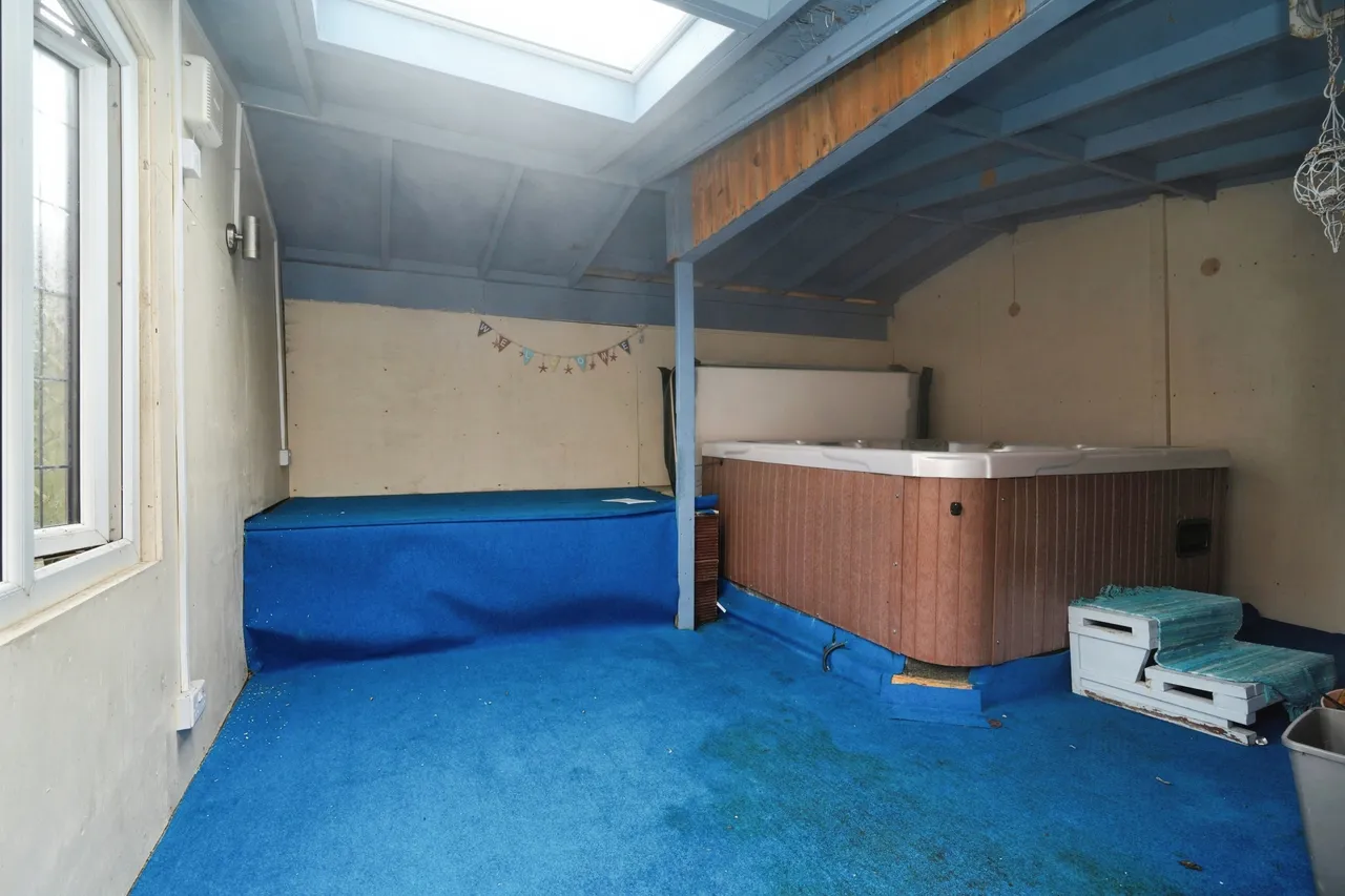 Station Close, Manchester, M26, photo 4