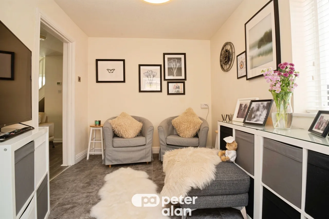 Chamomile Close, Cardiff, CF23, photo 8