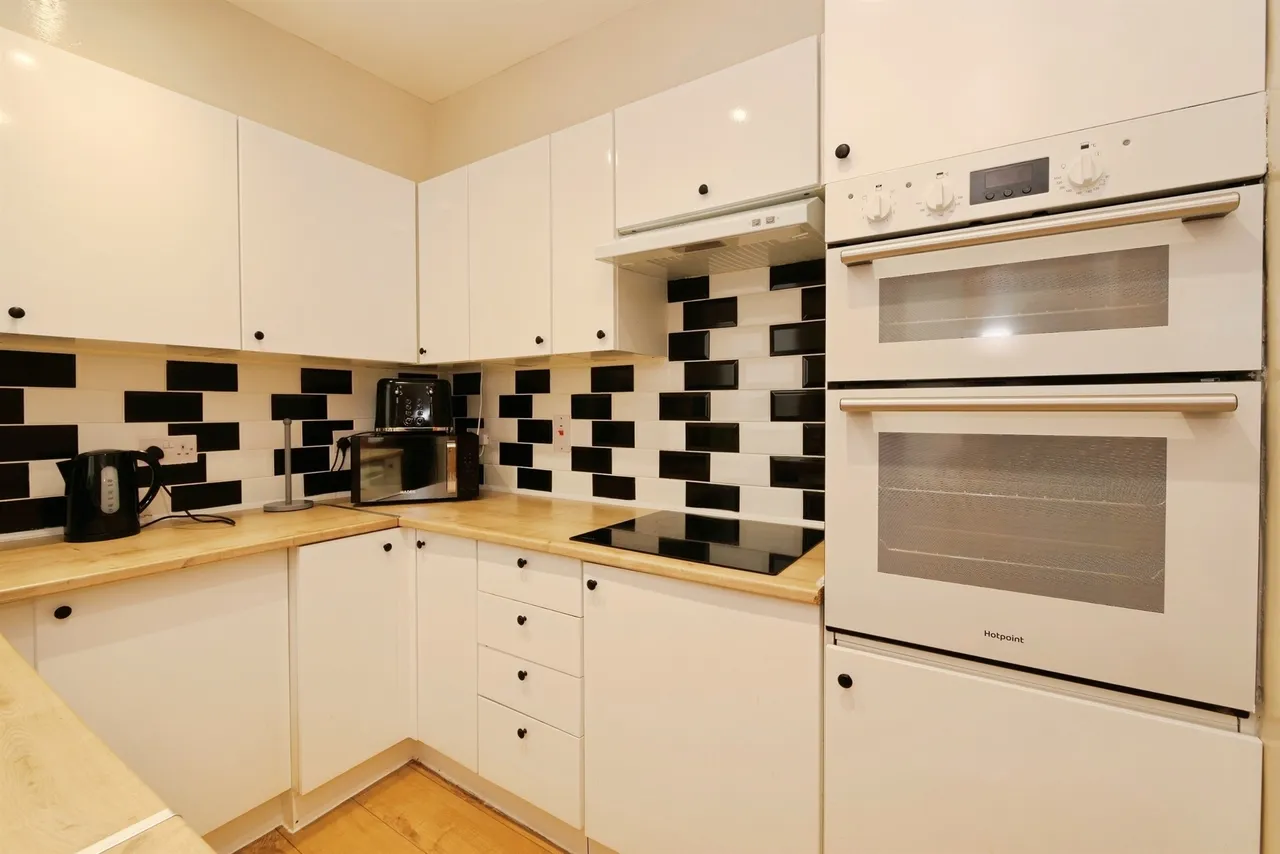 Adare Street, Bridgend, CF32, photo 9