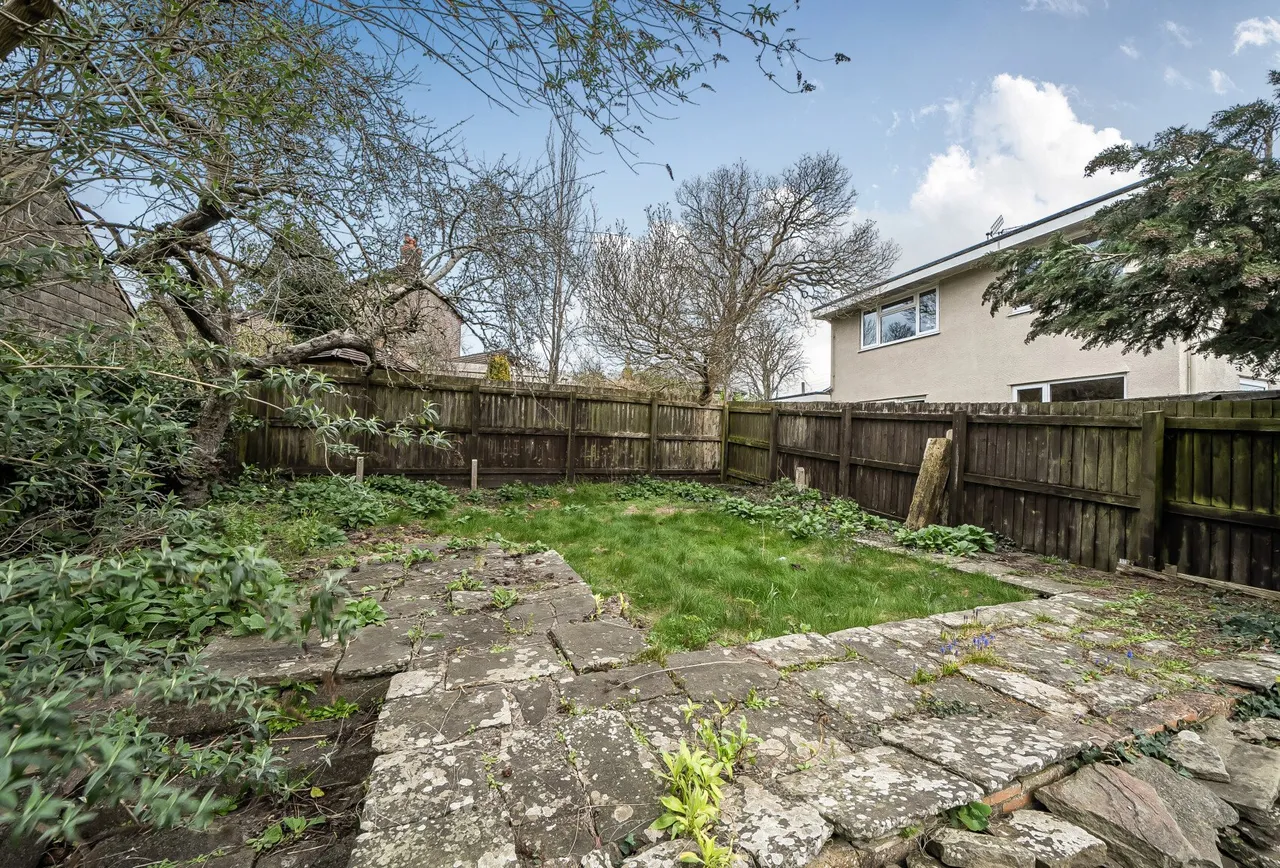Down Road, Gloucestershire, Winterbourne Down, BS36 1BN, photo 18