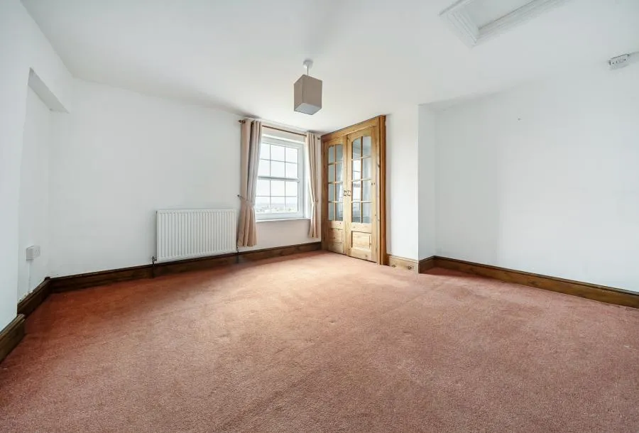 Down Road, Winterbourne Down, BS36, photo 7