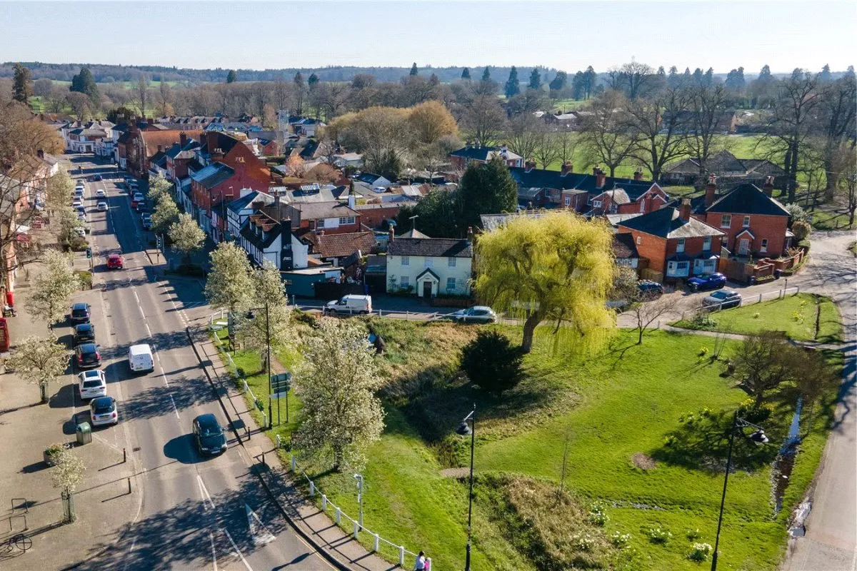 High Street, Hartley Wintney, Hampshire, RG27 8PE, photo 21