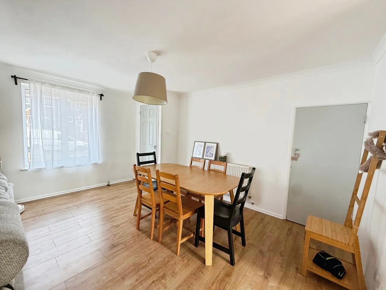 Buckingham Way, Frimley, Camberley, GU16 8XP, photo 4