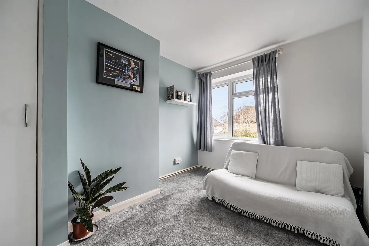 Farm Road, Maidenhead, photo 12