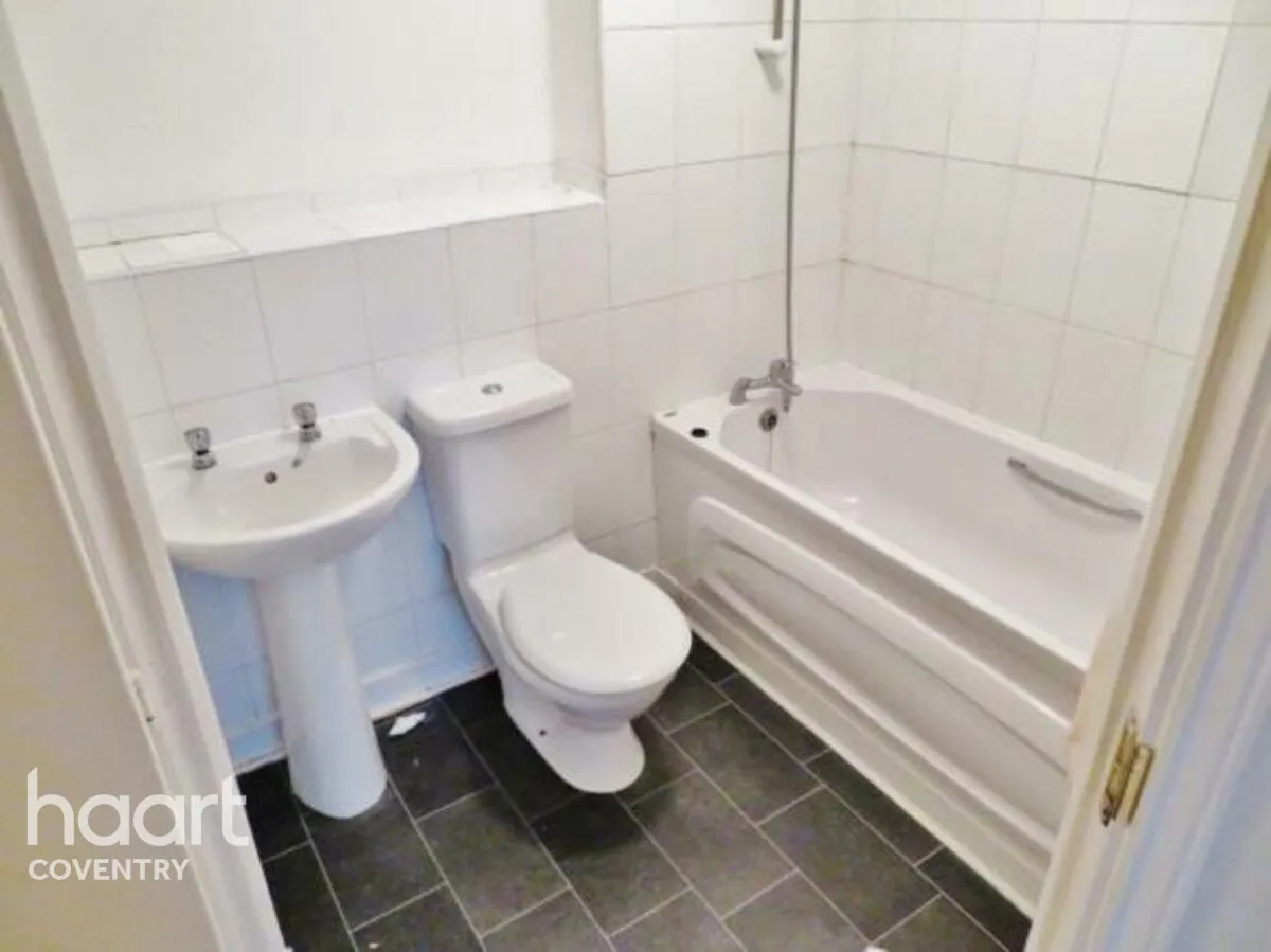 Signet Square, Coventry, CV2, photo 5
