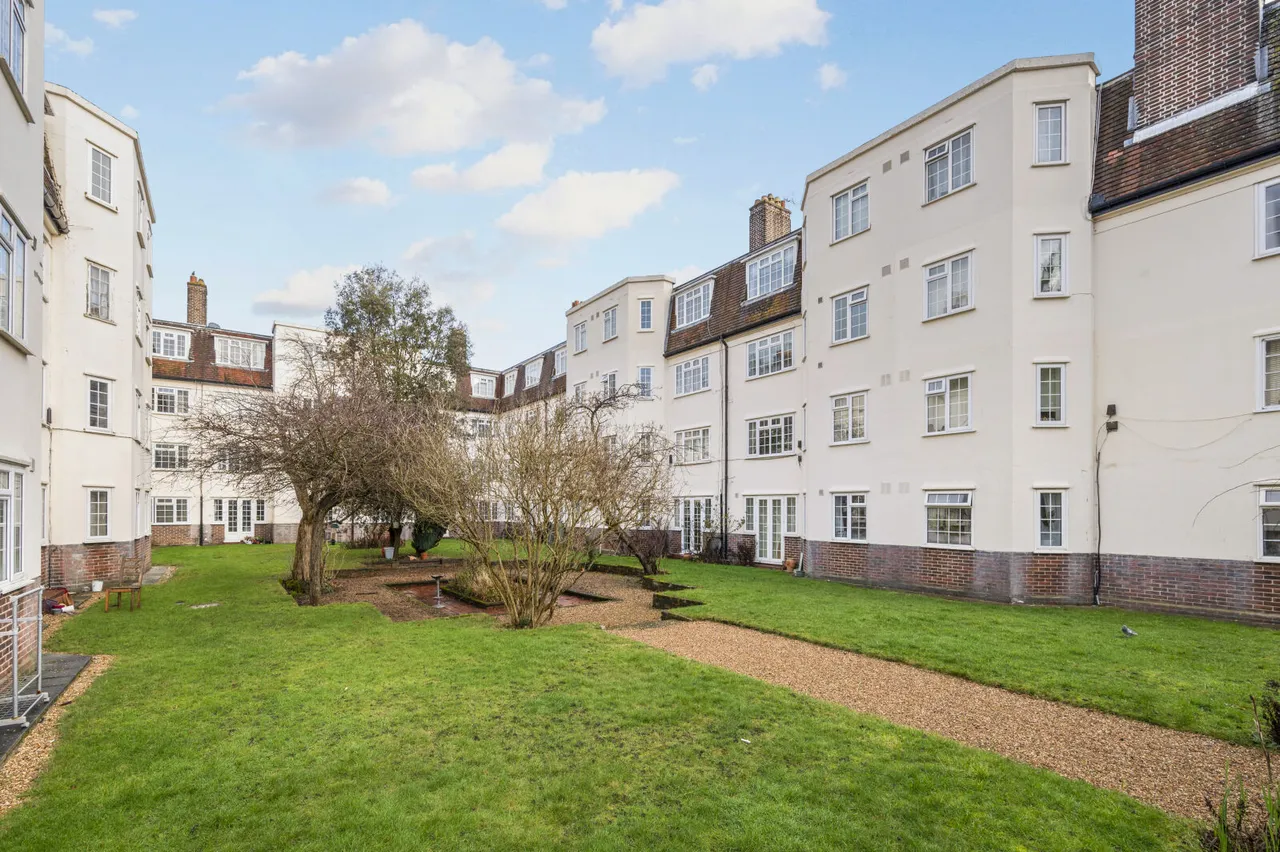 1 bed flat to rent, Spencer Road, London, SW20