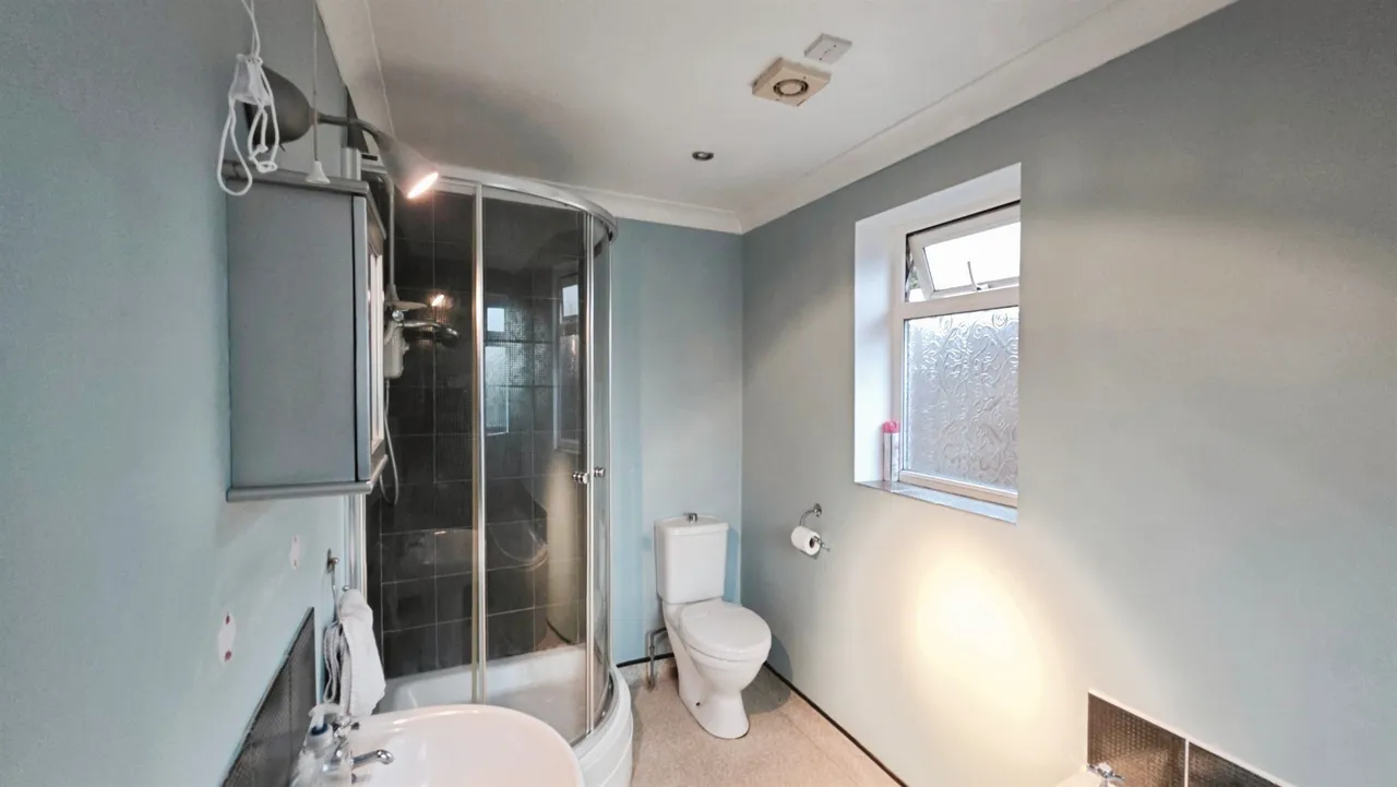 Ollis Close, Corby, photo 7