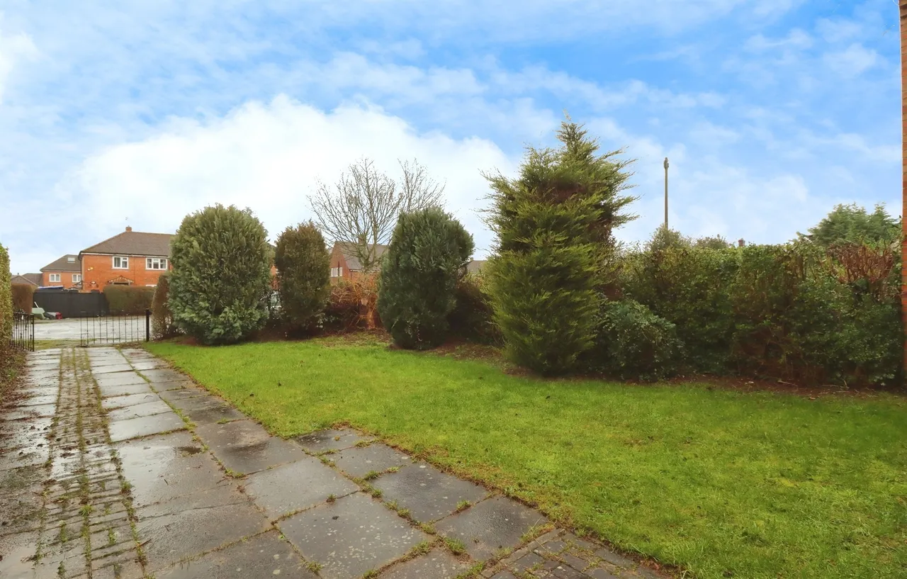 Ollis Close, Corby, photo 11