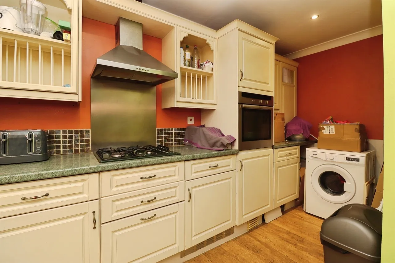 Ollis Close, Corby, photo 8