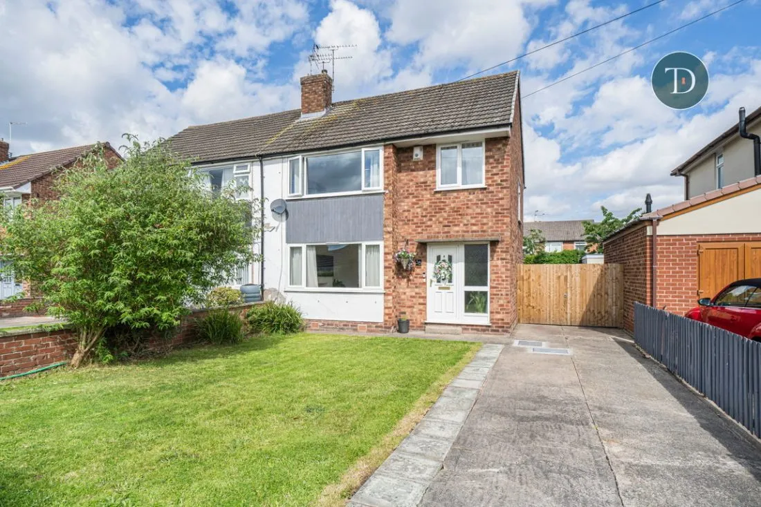3 bed house for sale — Windermere Road, Ellesmere Port, CH65 9DJ