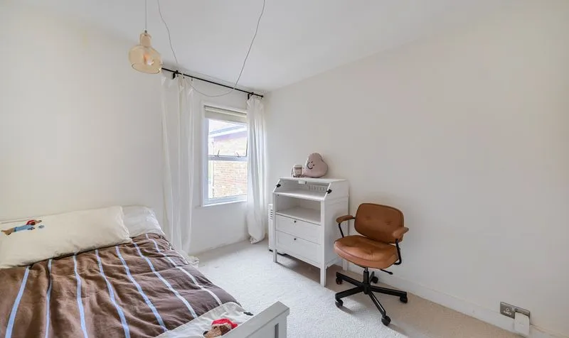Grove Road, Ashtead, KT21, photo 10