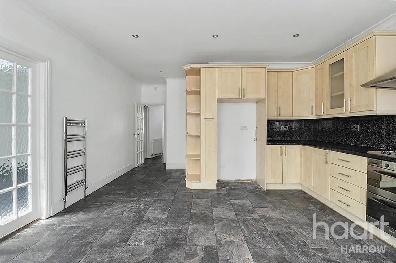 Grange Avenue, Stanmore, HA7, photo 11