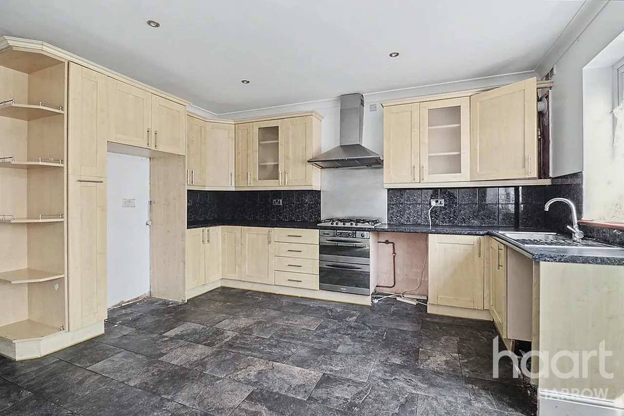 Grange Avenue, Stanmore, HA7, photo 10