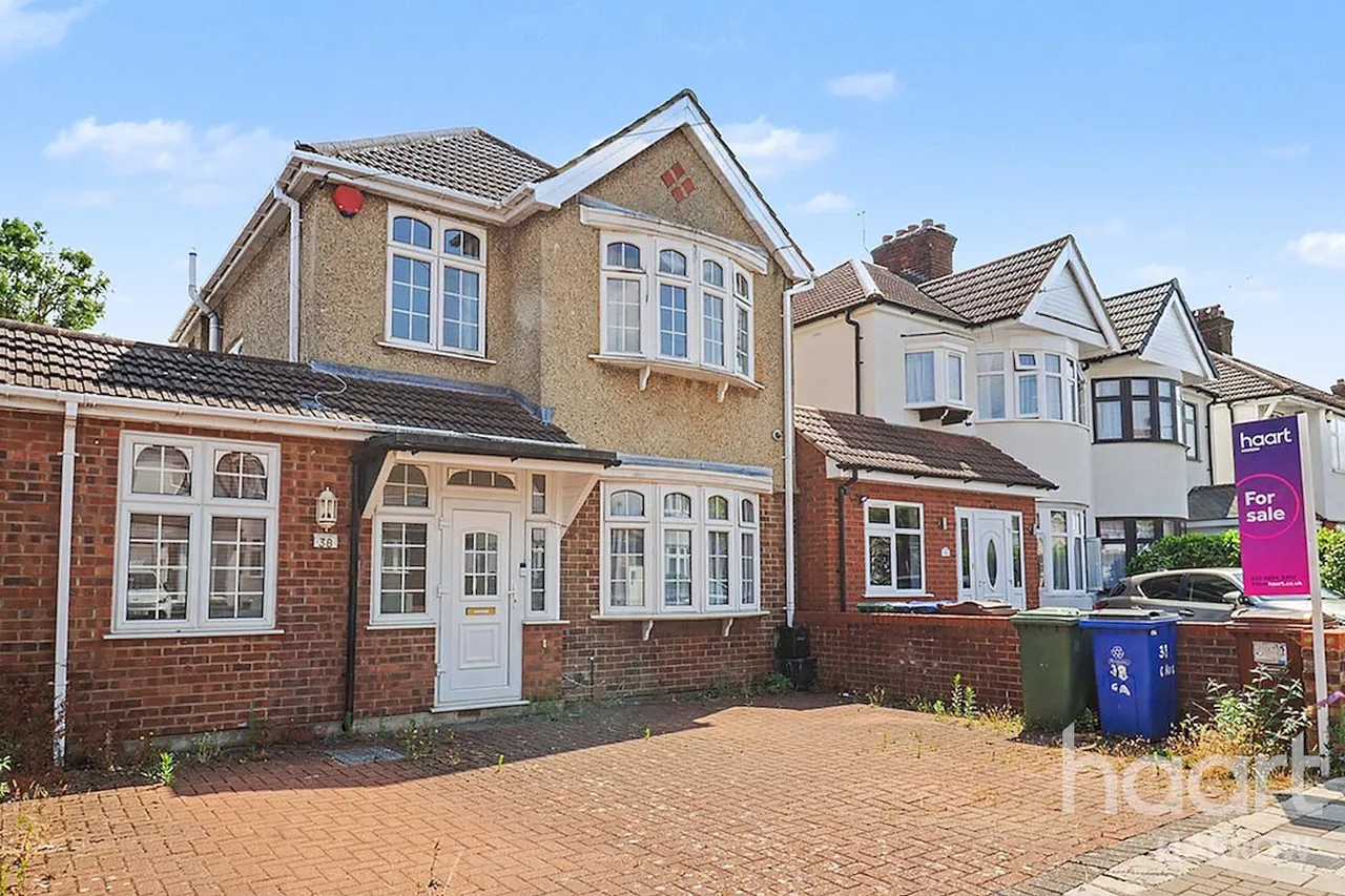 Grange Avenue, Stanmore, HA7, photo 24