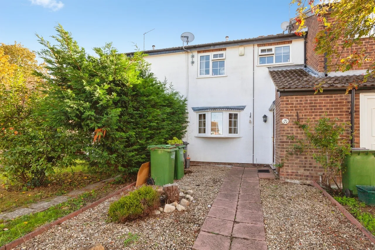 Burton Close, Oadby, LE2, photo 9