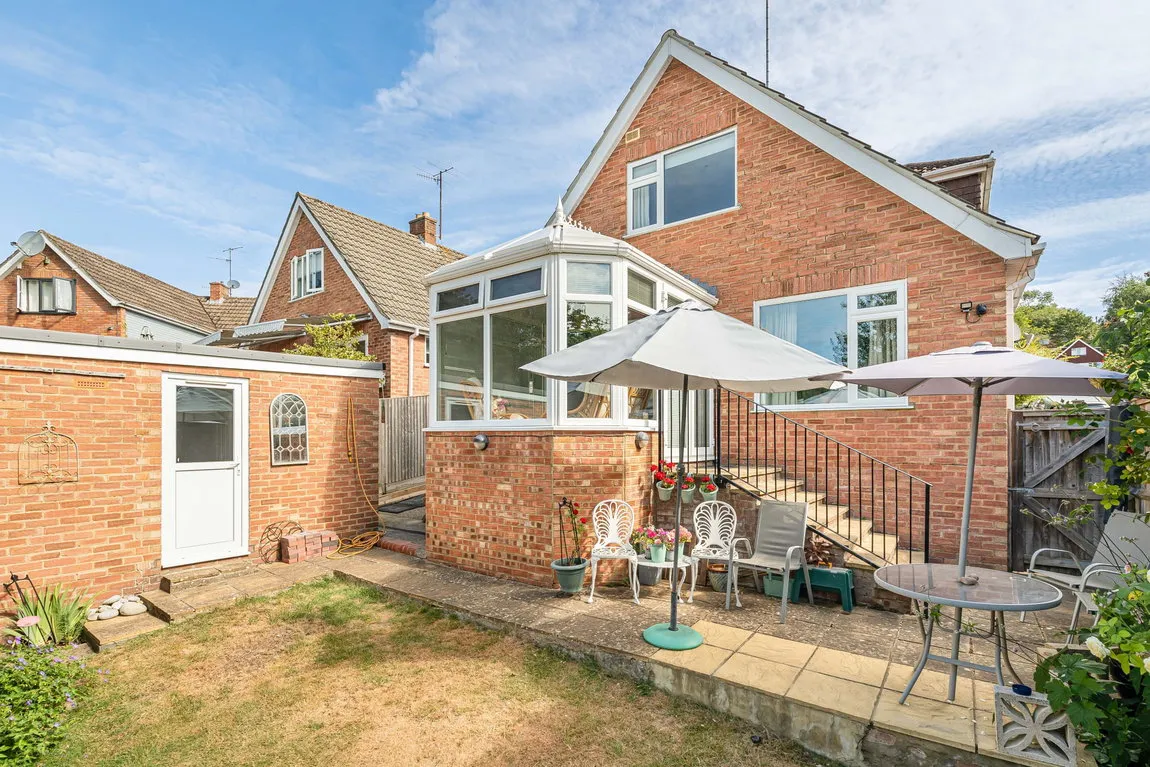 Hazel Close, Marlow, SL7 3PW, photo 13
