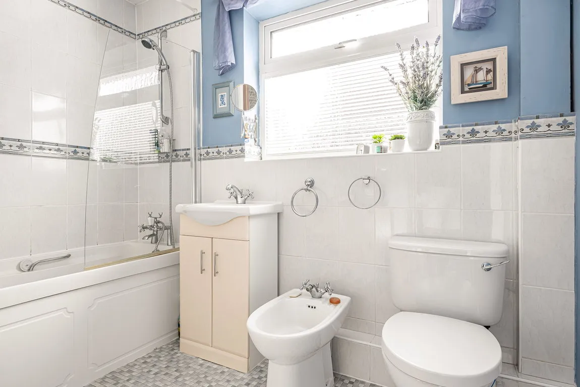 Hazel Close, Marlow, SL7 3PW, photo 7