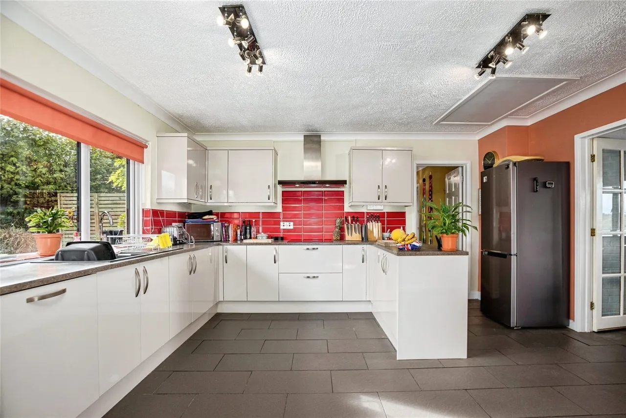 Penlon Road, Newcastle Emlyn, SA38, photo 8
