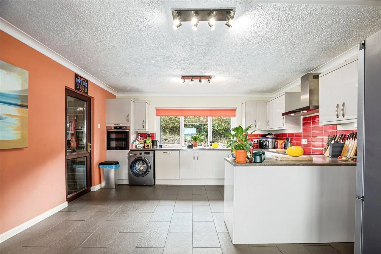 Penlon Road, Newcastle Emlyn, SA38, photo 6