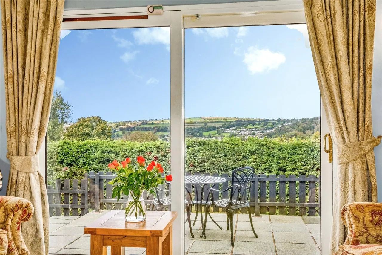 Penlon Road, Newcastle Emlyn, SA38, photo 5