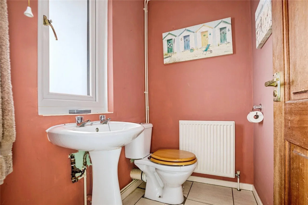 Penlon Road, Newcastle Emlyn, SA38, photo 17