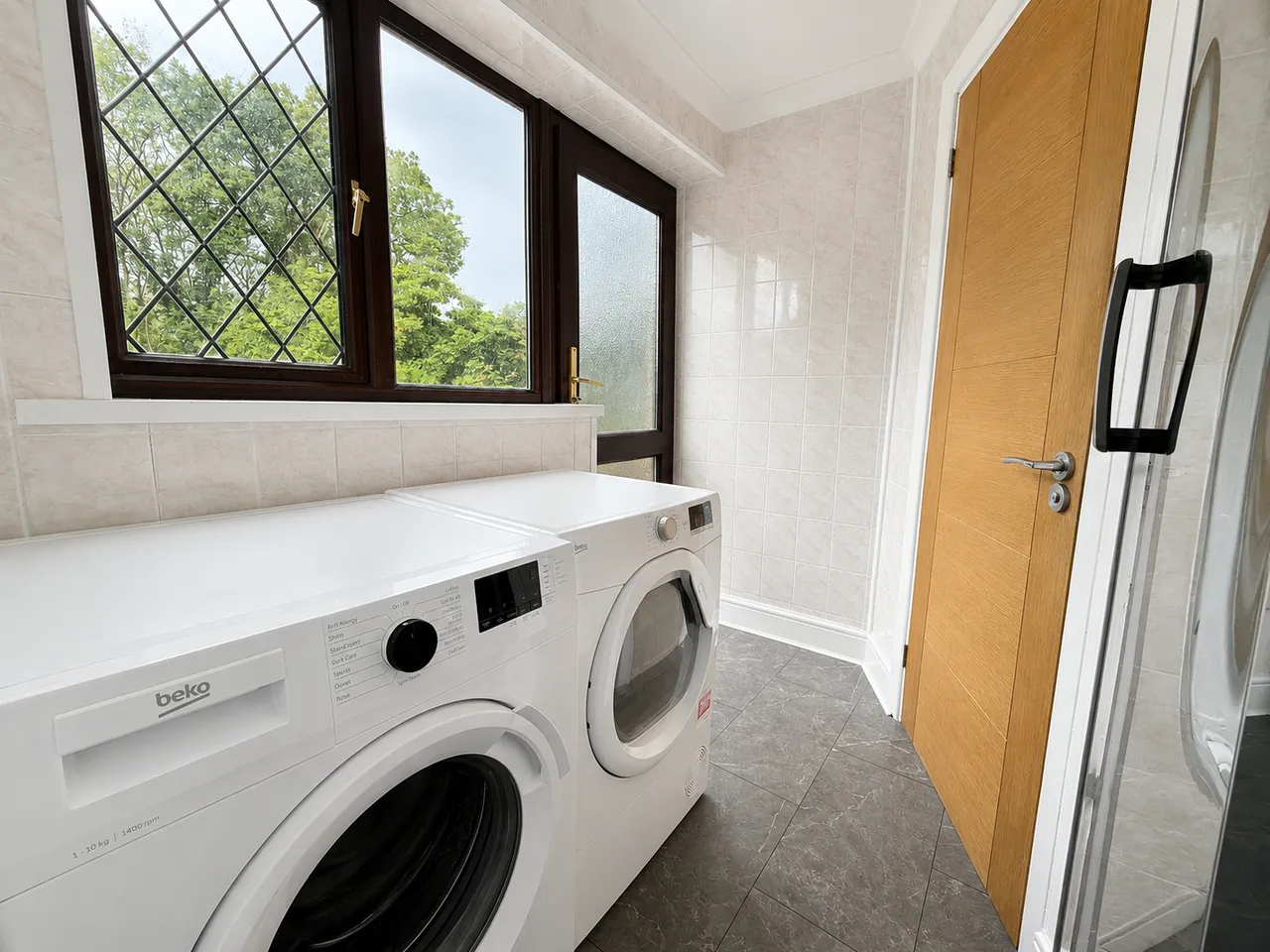 Commercial Road, Rhydyfro, photo 12