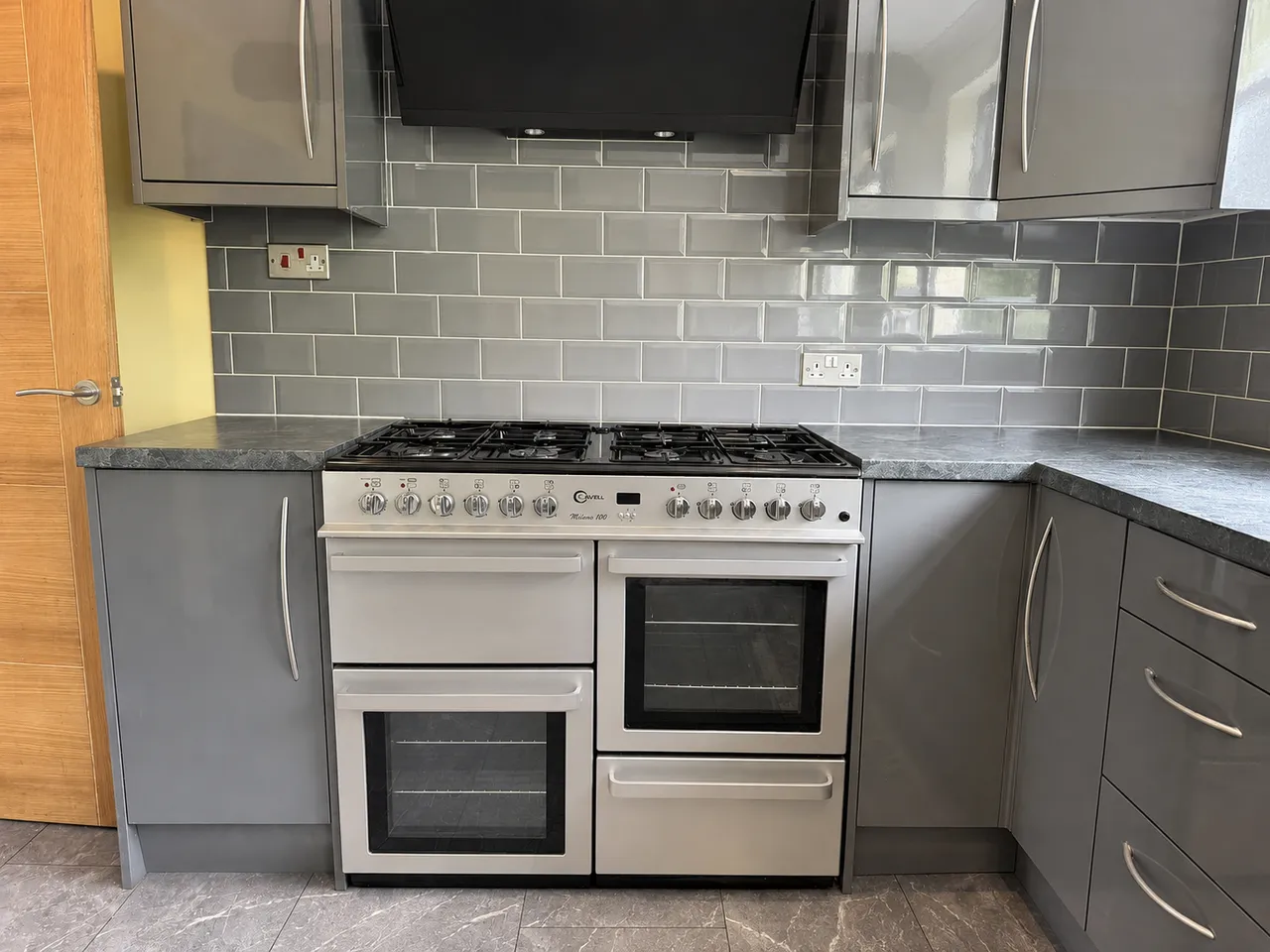 Commercial Road, Rhydyfro, photo 9