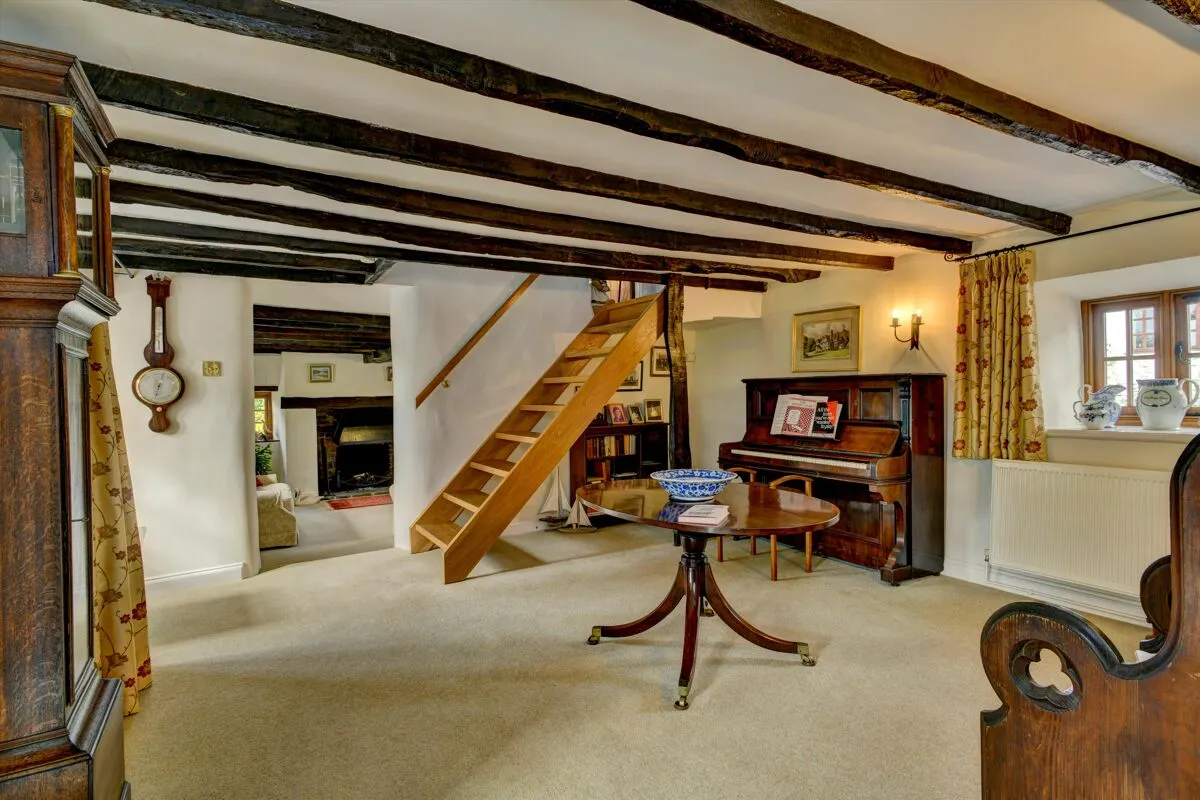 Chulmleigh, EX18, photo 6