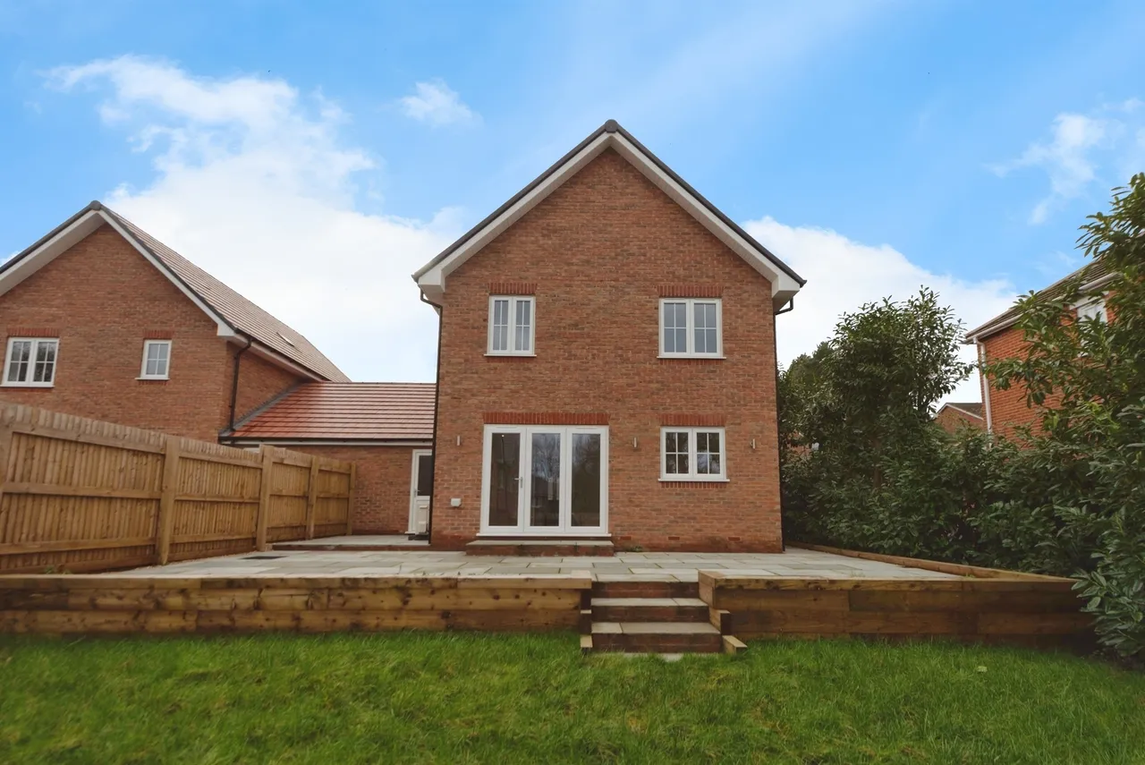 Beacon Bottom, Park Gate, SO31, photo 11