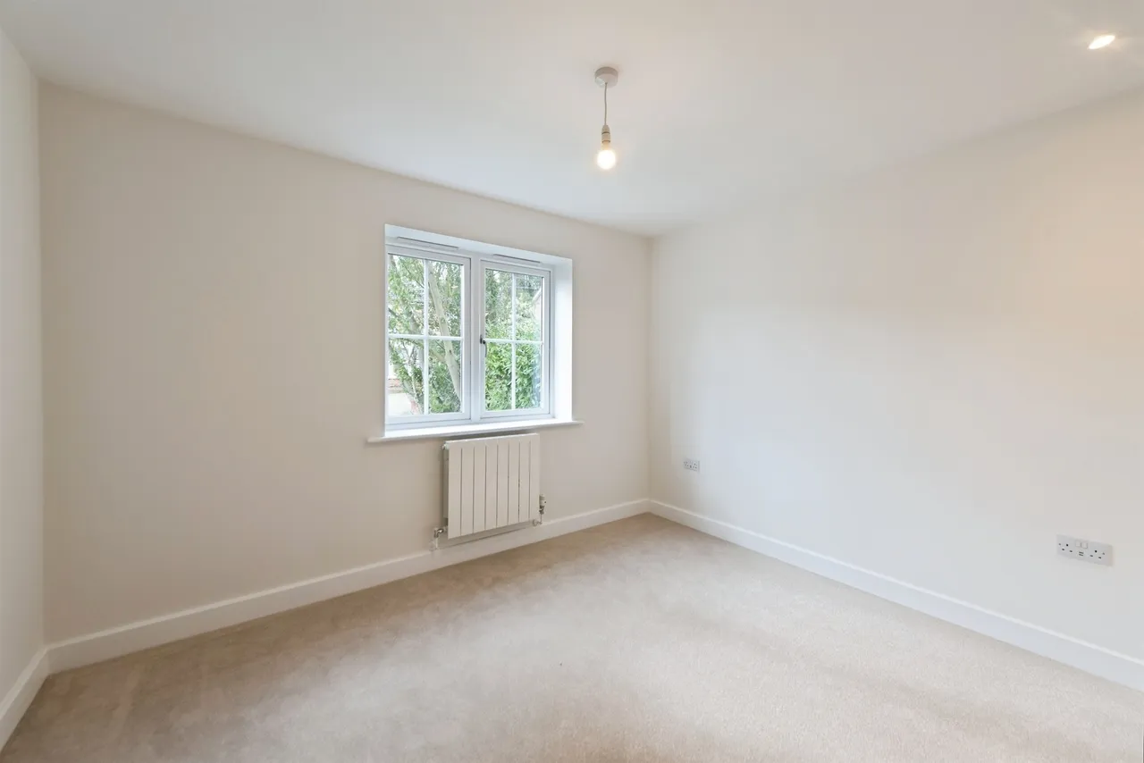 Beacon Bottom, Park Gate, SO31, photo 15
