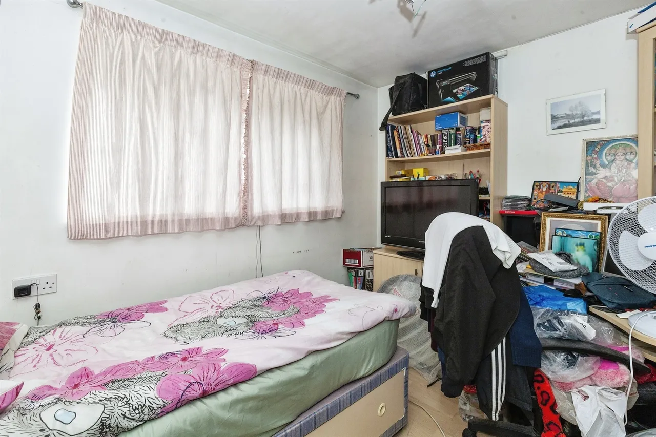Bromycroft Road, Slough, photo 10