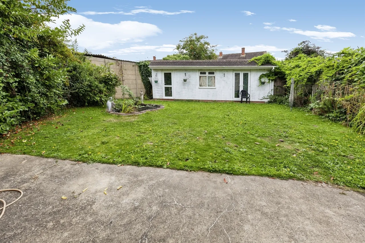 Bromycroft Road, Slough, photo 12