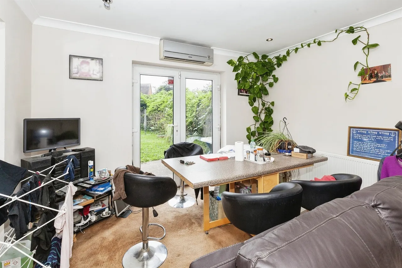 Bromycroft Road, Slough, photo 4