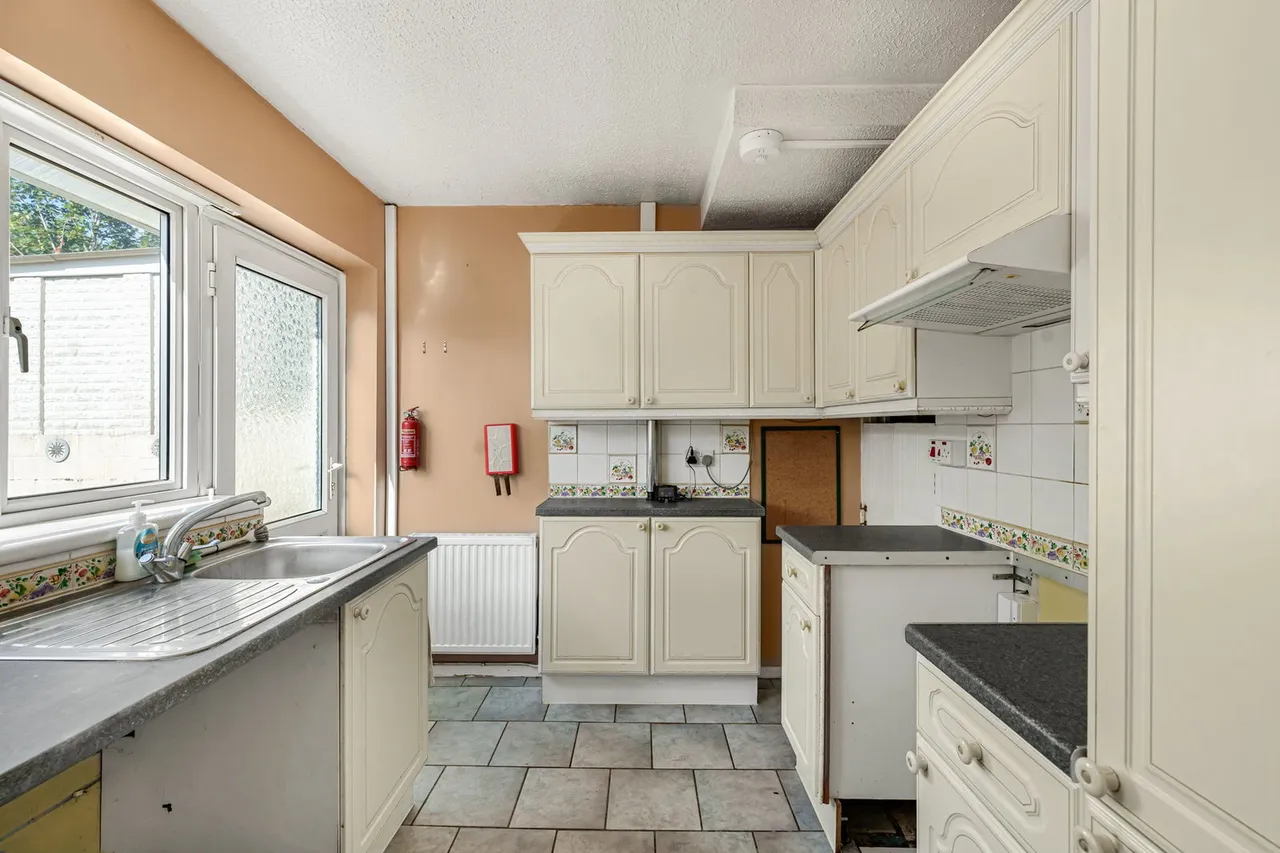 Meadow Close , Sebastopol , Pontypool, photo 7