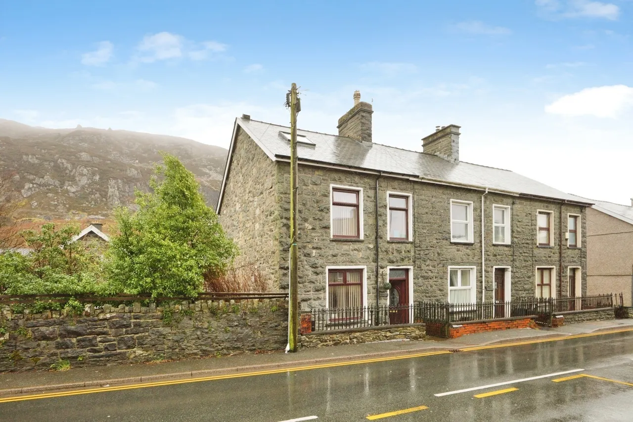 4 bed house for sale, Manod Road, Blaenau Ffestiniog, LL41
