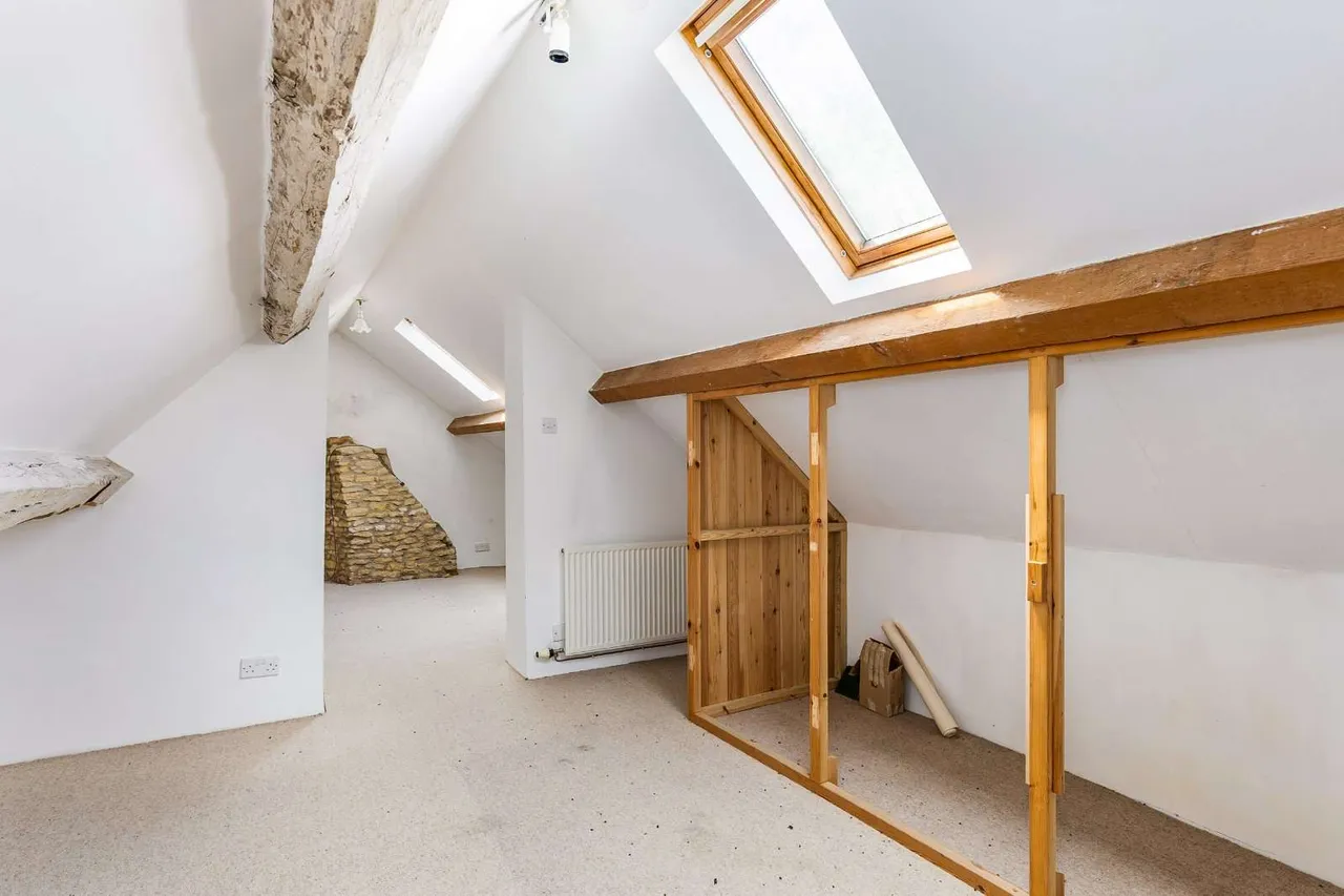 Bourton on the Hill, Moreton-in-Marsh, Gloucestershire, GL56 9AG, photo 6