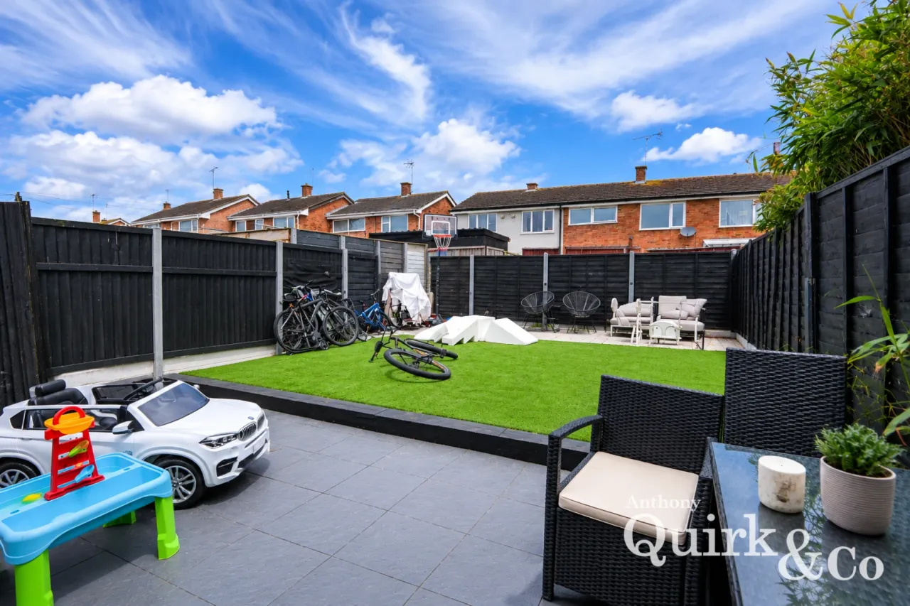 Ambleside Walk, Canvey Island, SS8, photo 12