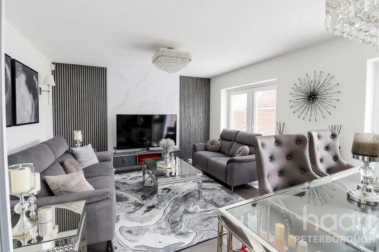 Theodore Close, Peterborough, PE2, photo 2